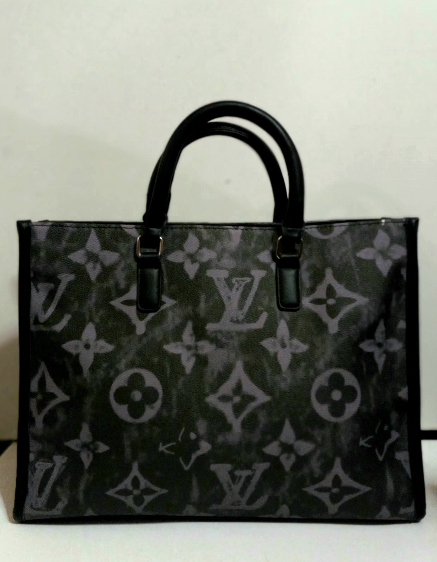 Preloved Louis Vuitton Graffiti Large Tote Bag w/ Top Zipper