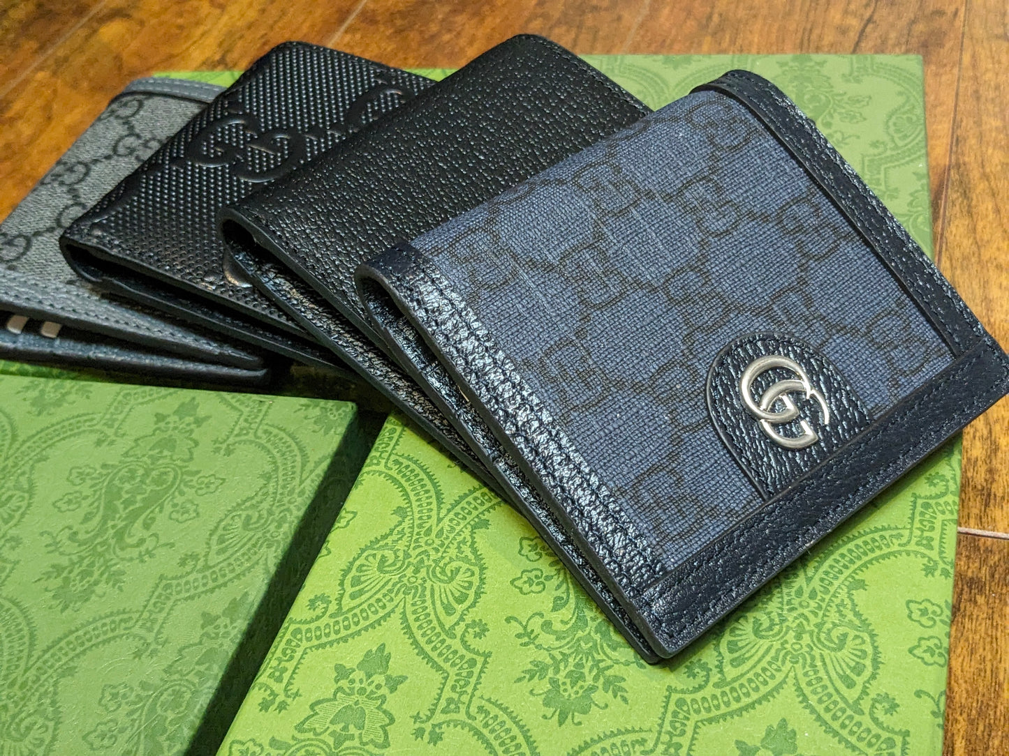 Men's Preloved Gucci Wallets Embossed & Pebbled Leather & Monogram Canvas (Four Designs Available)